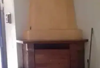 Rexer-Poli-Ampio-trilocale-con-doppi-servizi-Cucina