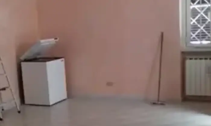 Rexer-Poli-Ampio-trilocale-con-doppi-servizi-Altro
