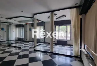 Rexer-CORNAREDO-Ex-filiale-bancaria-con-archivio-e-box-doppio-al-piano-interrato-Altro
