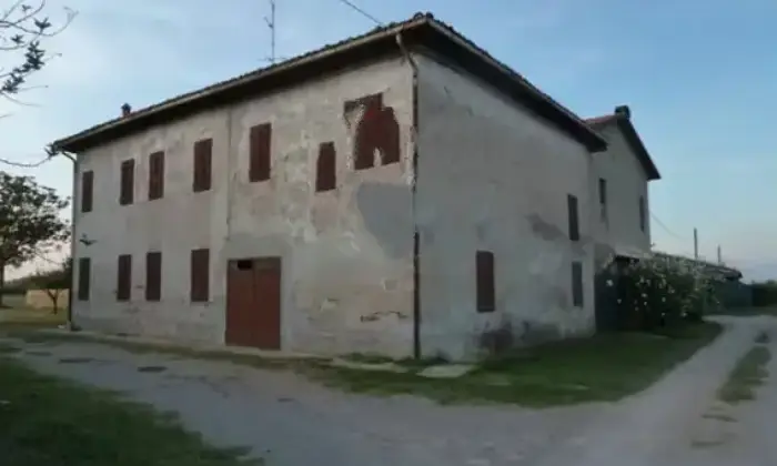 Rexer-Brescello-Rustico-in-vendita-da-ristrutturare-BRESCELLO-RE-Giardino