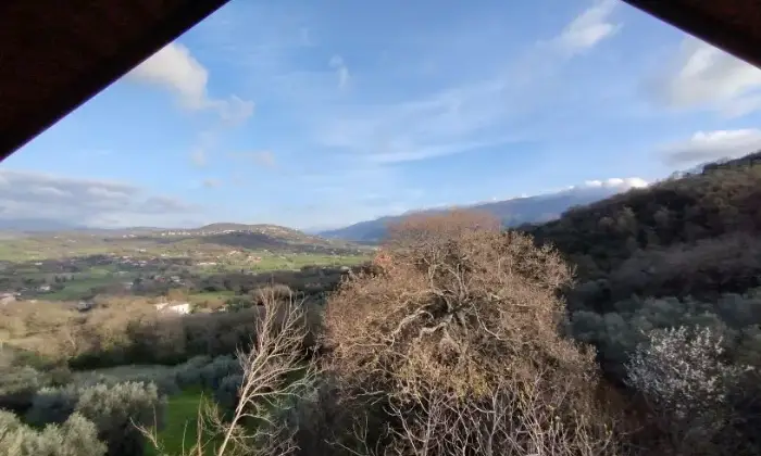 Rexer-Albanella-Rustico-in-costruzione-con-ampio-terreno-panoramico-Terrazzo