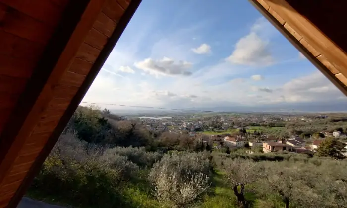 Rexer-Albanella-Rustico-in-costruzione-con-ampio-terreno-panoramico-Terrazzo