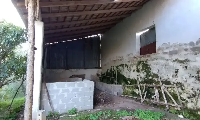 Rexer-Albanella-Rustico-in-costruzione-con-ampio-terreno-panoramico-Altro