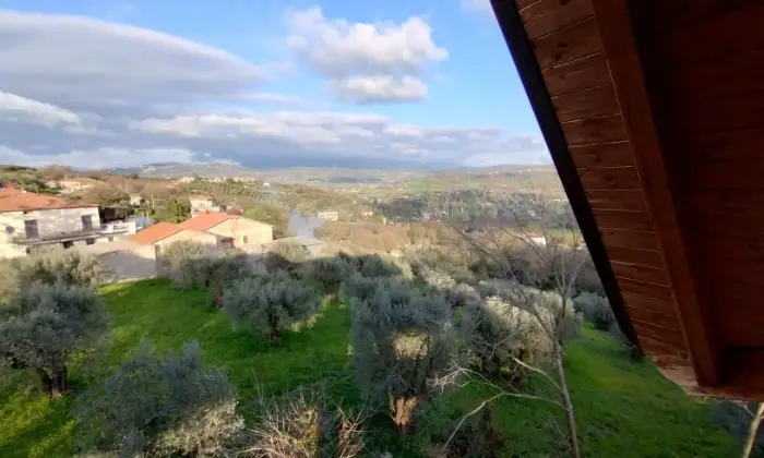 Rexer-Albanella-Rustico-in-costruzione-con-ampio-terreno-panoramico-Terrazzo