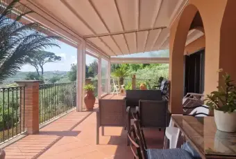 Rexer-Vasto-VILLA-VISTA-MARE-CON-GIARDINO-Terrazzo