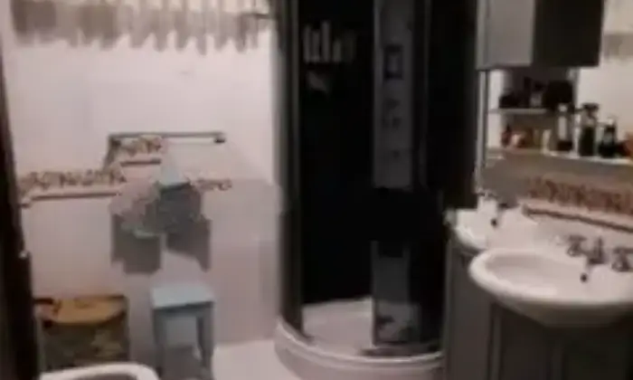 Rexer-Loceri-Bilocale-in-vendita-in-via-RomaLoceri-NU-Bagno