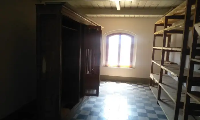 Rexer-Castelfiorentino-Vendesi-PALAZZINA-USO-MAGAZZINOLABORATORIO-a-CASTELFIORENTINO-Altro