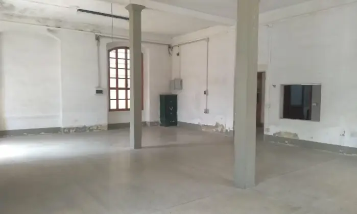 Rexer-Castelfiorentino-Vendesi-PALAZZINA-USO-MAGAZZINOLABORATORIO-a-CASTELFIORENTINO-Altro