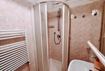 Rexer-Milano-Bilocale-via-Gaffurio-Milano-piano-Bagno