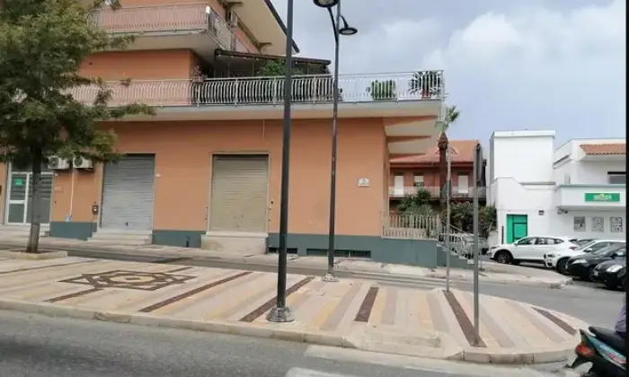 Rexer-Priolo-Gargallo-Locale-commerciale-in-vendita-in-Viale-Annunziata-a-Priolo-Gargallo-Giardino