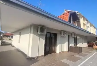 Rexer-Oleggio-Elegante-Stabile-in-vendita-a-OLEGGIO-NO-Altro