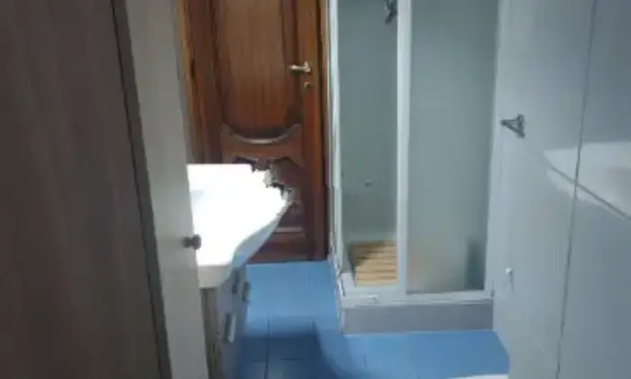 Rexer-Torino-Appartamento-in-vendita-in-piazza-Ottorino-Respighi-Bagno