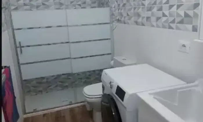 Rexer-Carlentini-Appartamento-in-Via-Camillo-Benso-Conte-di-Cavour-a-Carlentini-Bagno