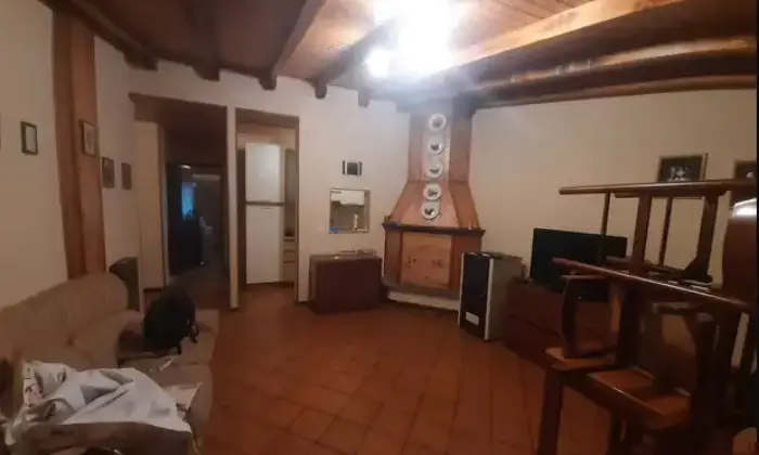 Rexer-Capovalle-Appartamento-trilocale-montagna-permuto-Altro