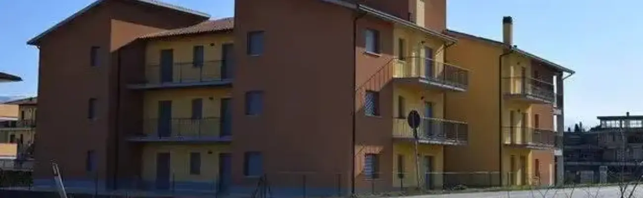 Rexer-Castel-Ritaldi-Vendesi-appartamento-secondo-piano-a-Castel-Ritaldi-Terrazzo