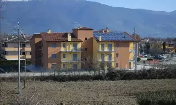 Rexer-Castel-Ritaldi-Appartamento-in-vendita-a-zona-Bruna-Castel-Ritaldi-Giardino