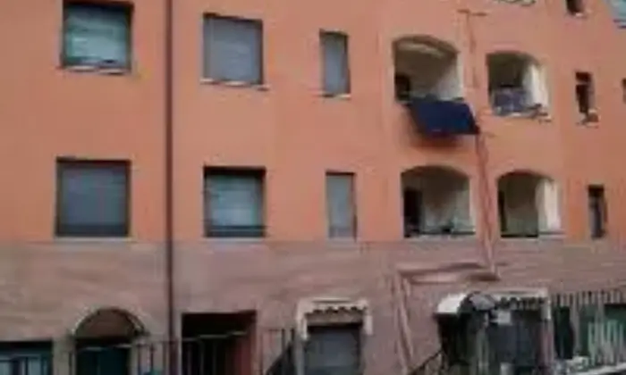 Rexer-Fossombrone-Vendesi-appartamento-in-Via-Filippo-Binotti-a-FOSSOMBRONE-Altro