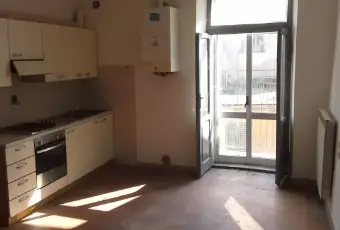 Rexer-Sassoferrato-Vendo-appartamento-via-Bizzarri-Cucina