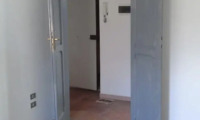 Rexer-Sassoferrato-Vendo-appartamento-via-Bizzarri-CameraDaLetto