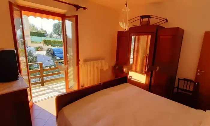 Rexer-Castorano-Villa-unifamiliare-via-Guglielmo-Marconi-Centro-Castorano-CameraDaLetto