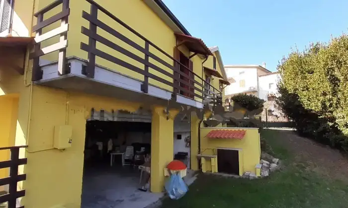 Rexer-Castorano-Villa-unifamiliare-via-Guglielmo-Marconi-Centro-Castorano-Terrazzo