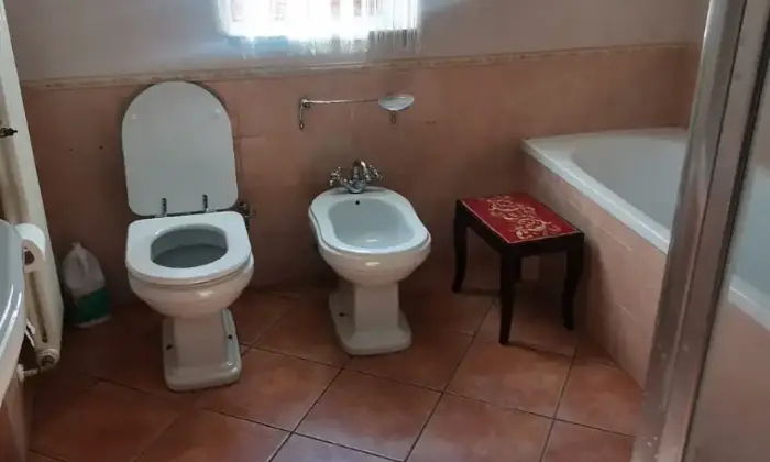 Rexer-Novi-Ligure-Appartamento-in-Via-Antica-Genova-Novi-Ligure-Bagno