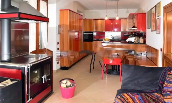 Rexer-Pratovecchio-Stia-Vendesi-Villa-bifamiliare-via-San-Donato-a-Pratovecchio-e-Stia-Cucina