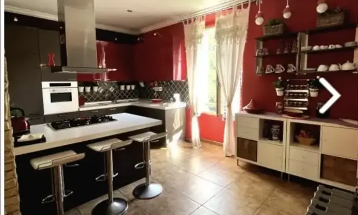 Rexer-Pigna-Luminosissimo-appartamento-di-ampia-metratura-Cucina