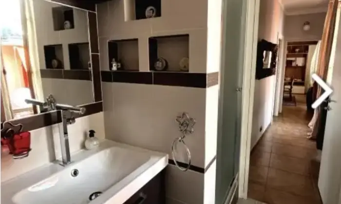 Rexer-Pigna-Luminosissimo-appartamento-di-ampia-metratura-Bagno