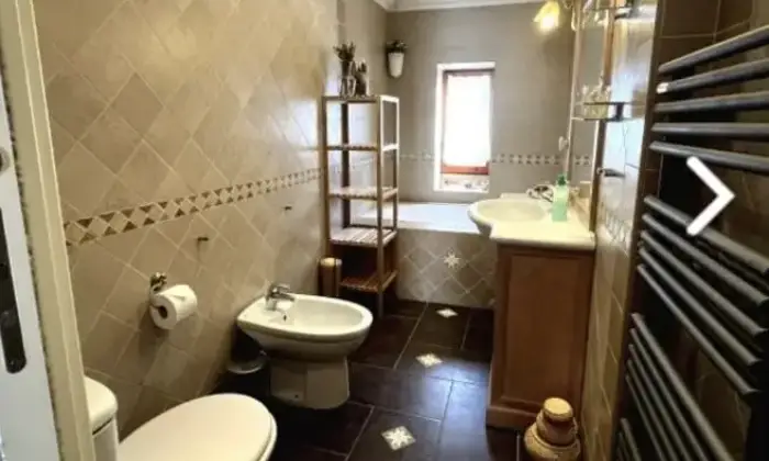 Rexer-Pigna-Luminosissimo-appartamento-di-ampia-metratura-Bagno