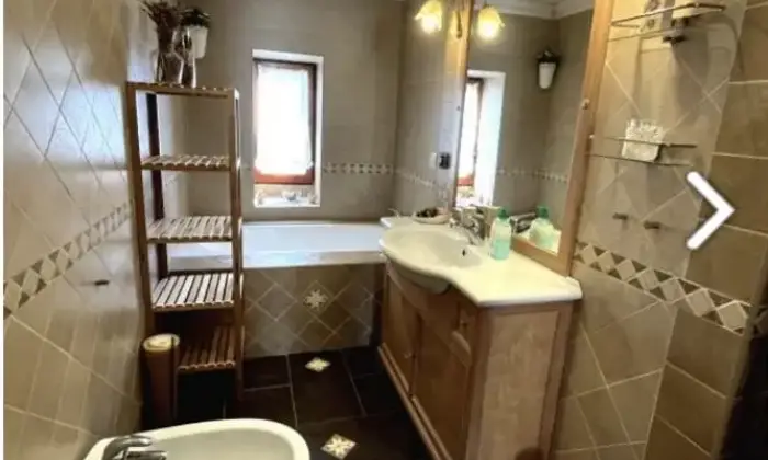 Rexer-Pigna-Luminosissimo-appartamento-di-ampia-metratura-Bagno