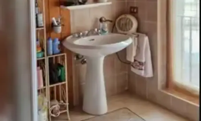 Rexer-Lanzo-Dintelvi-Mansarda-in-vendita-in-via-Chioso-a-Lanzo-dintelvi-Bagno