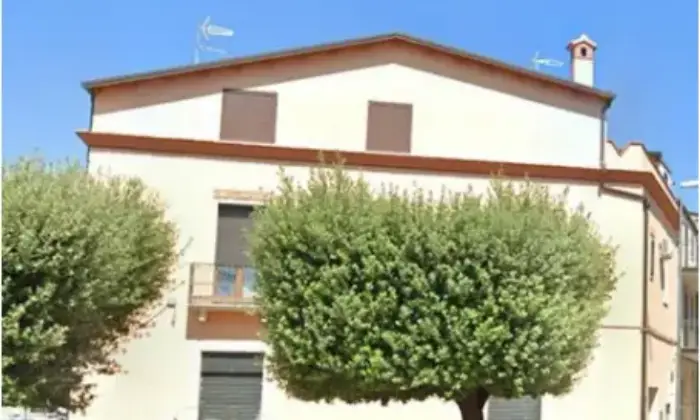 Rexer-Venosa-Attico-in-vendita-in-via-Madonna-della-Scala-a-Venosa-Giardino