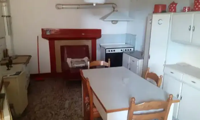 Rexer-Laterina-Vendesi-Immobile-a-LATERINA-PERGINE-VALDARNO-AR-Cucina