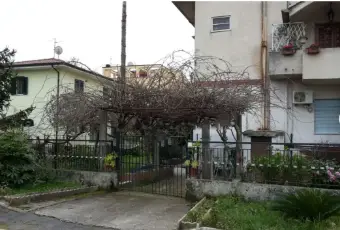 Rexer-Latina-Appartamento-in-Via-della-Stella-Alpina-Latina-Giardino