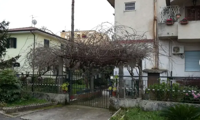 Rexer-Latina-Appartamento-in-Via-della-Stella-Alpina-Latina-Giardino