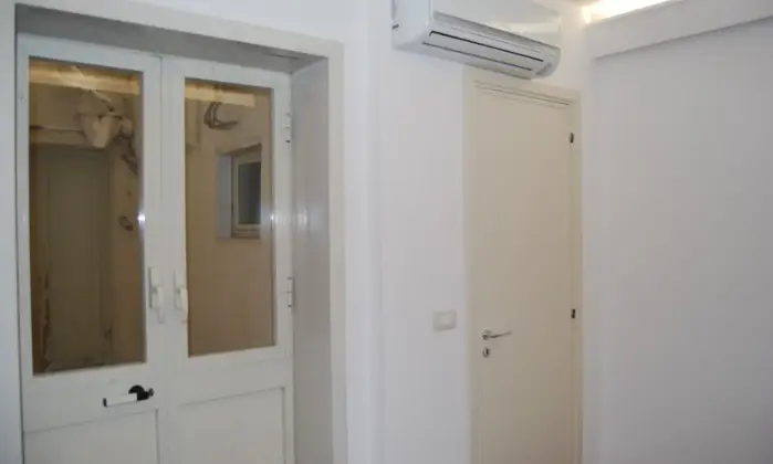 Rexer-Trapani-Affittasi-appartamento-preferibilmente-uso-studio-Altro