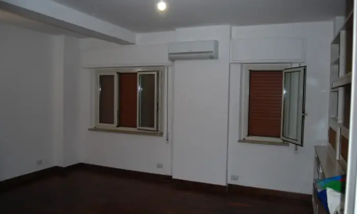 Rexer-Trapani-Affittasi-appartamento-preferibilmente-uso-studio-Altro