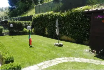Rexer-Roccafluvione-Trilocale-via-Giacomo-Leopardi-Marsia-Roccafluvione-Giardino