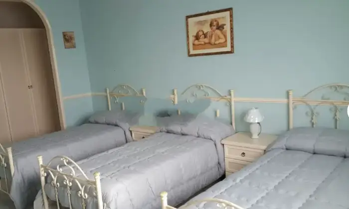 Rexer-Agrigento-Vendesi-appartamento-in-viale-SiciliaAgrigento-CameraDaLetto