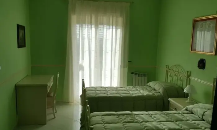 Rexer-Agrigento-Vendesi-appartamento-in-viale-SiciliaAgrigento-CameraDaLetto