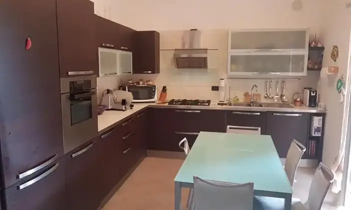 Rexer-Casella-Casella-trilocale-in-vendita-al-piano-senza-ascensore-Cucina