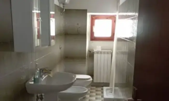 Rexer-Pioraco-Terratetto-plurifamiliare-Localit-San-Sommeo-Pioraco-Bagno