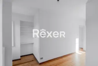 Rexer-TORINO-Due-villette-con-terreno-Altro