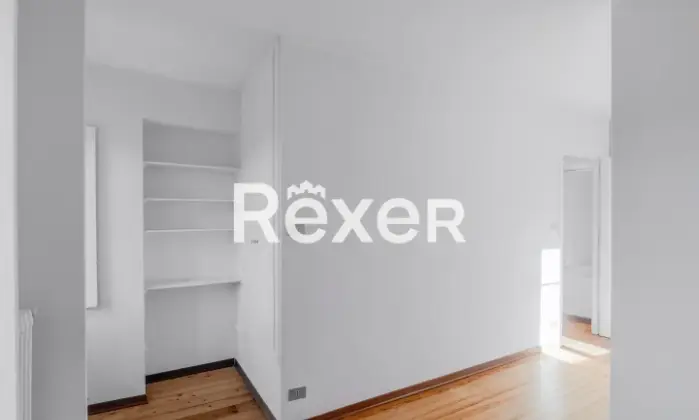 Rexer-TORINO-Due-villette-con-terreno-Altro