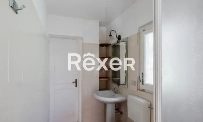 Rexer-TORINO-Due-villette-con-terreno-Bagno