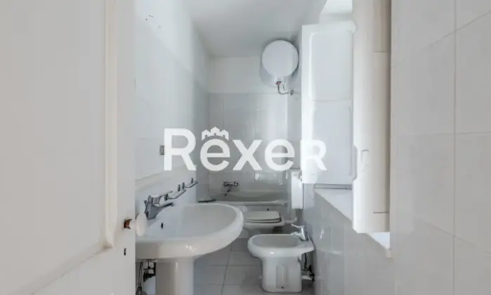 Rexer-TORINO-Due-villette-con-terreno-Bagno
