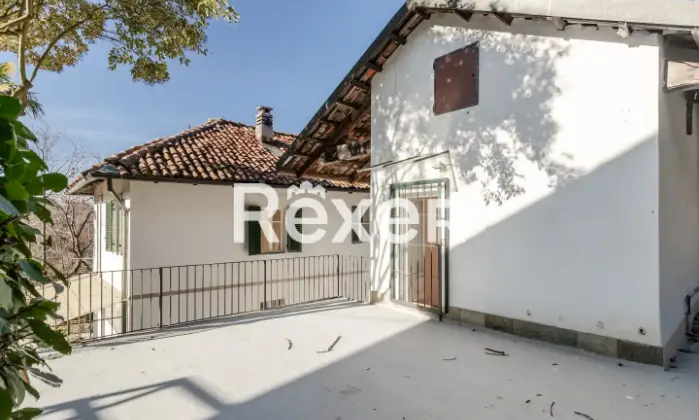 Rexer-TORINO-Due-villette-con-terreno-Giardino