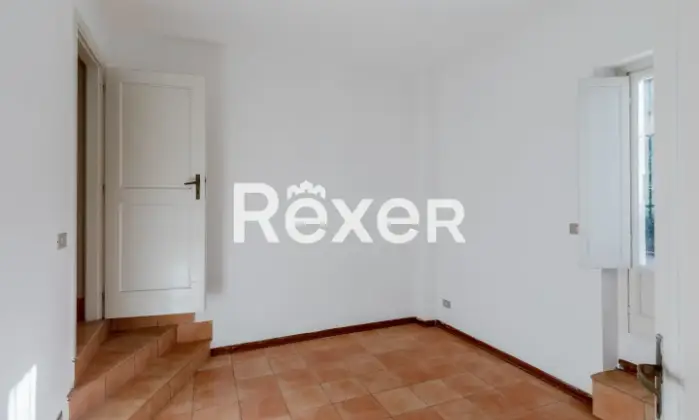 Rexer-TORINO-Due-villette-con-terreno-Altro