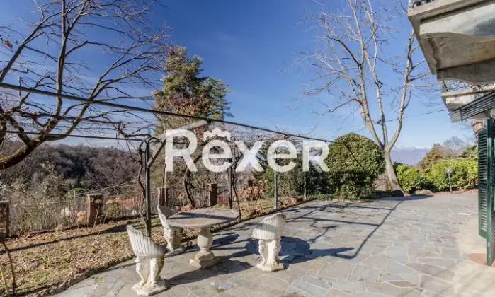 Rexer-TORINO-Due-villette-con-terreno-Terrazzo